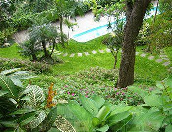 Quinta Rosa Residencias Hotel